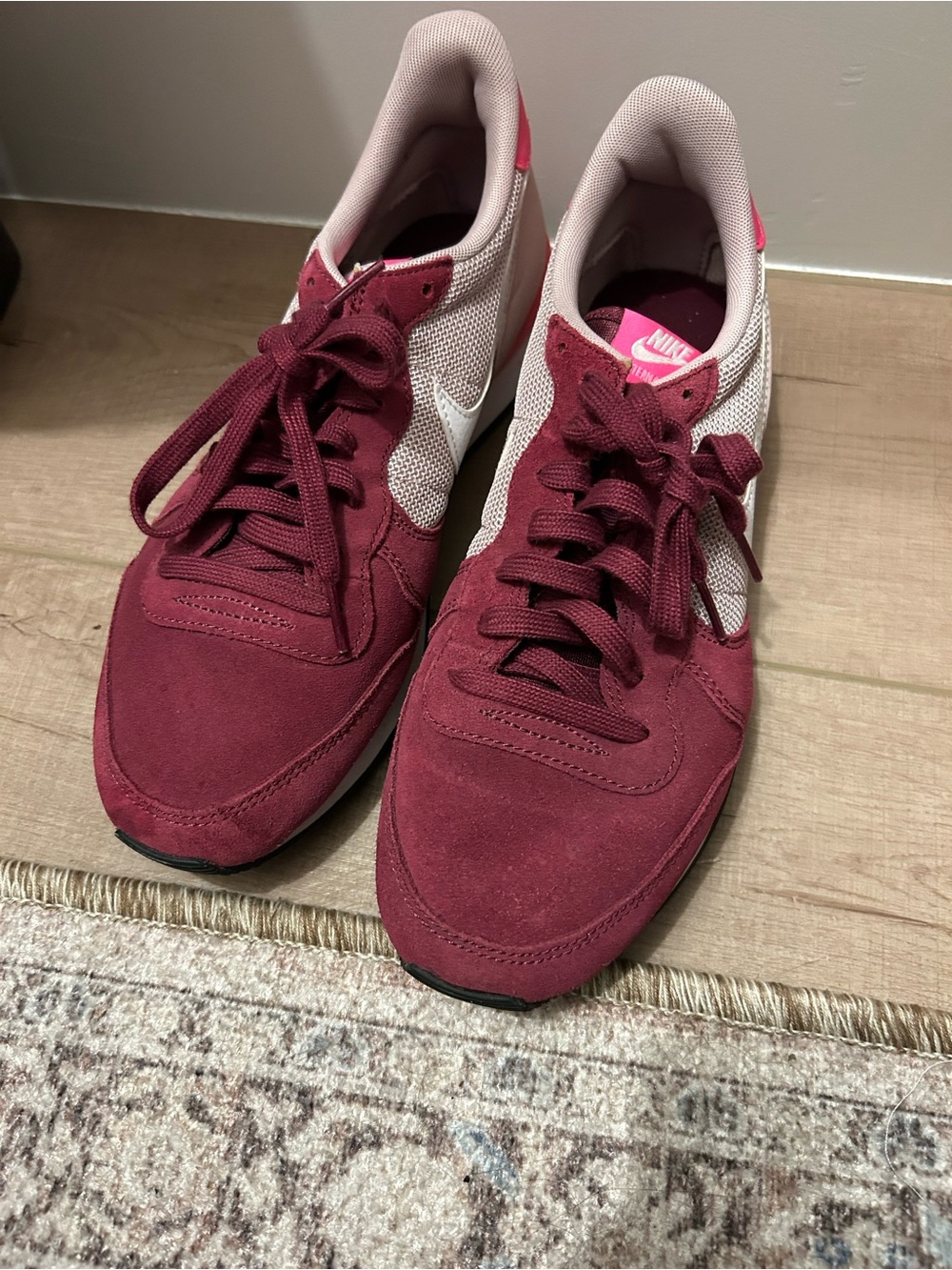 Nike Internationalist Sneaker